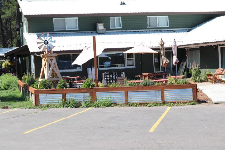 Moose Creek Resort West Glacier Ngoại thất bức ảnh